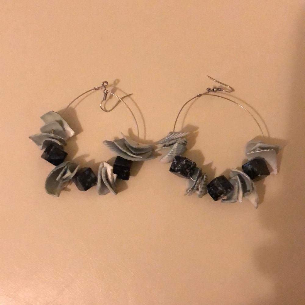 Seashell earrings! Only worn once!